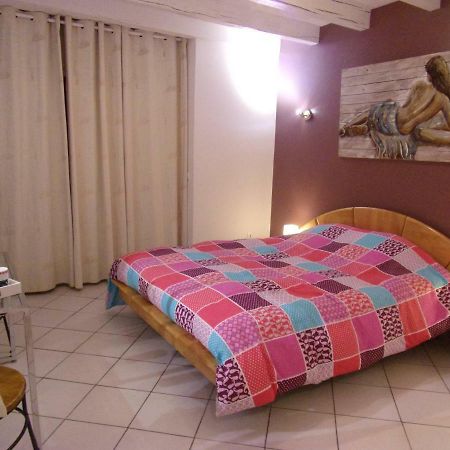 Les Roches De Coigne Appartement Sainte-Anne-sur-Vilaine Buitenkant foto