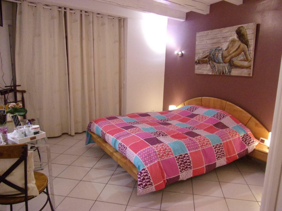 Les Roches De Coigne Appartement Sainte-Anne-sur-Vilaine Buitenkant foto